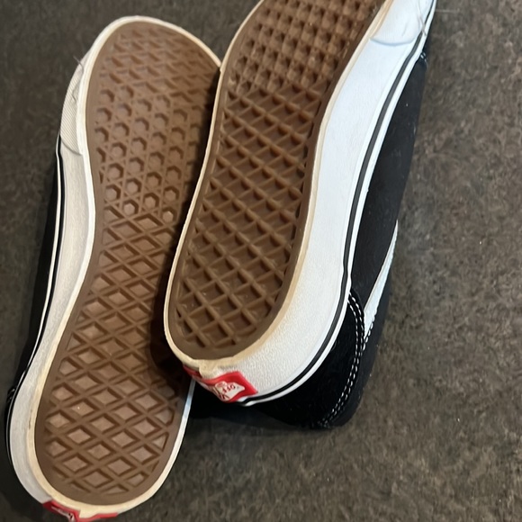 Vans - size 6. - Picture 2 of 2